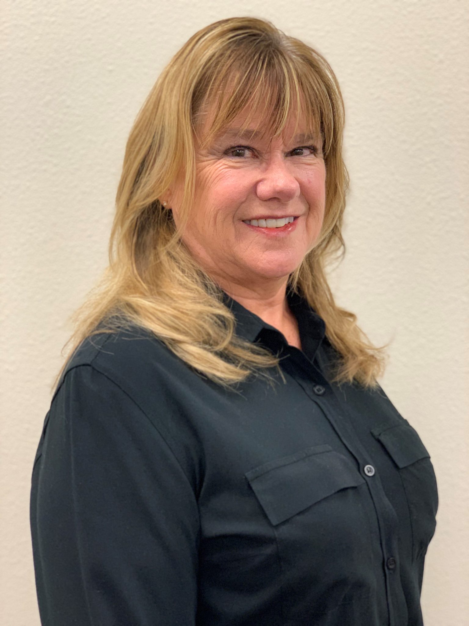 Photo of Lori Nelson