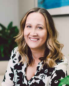 Kristin Verone Headshot