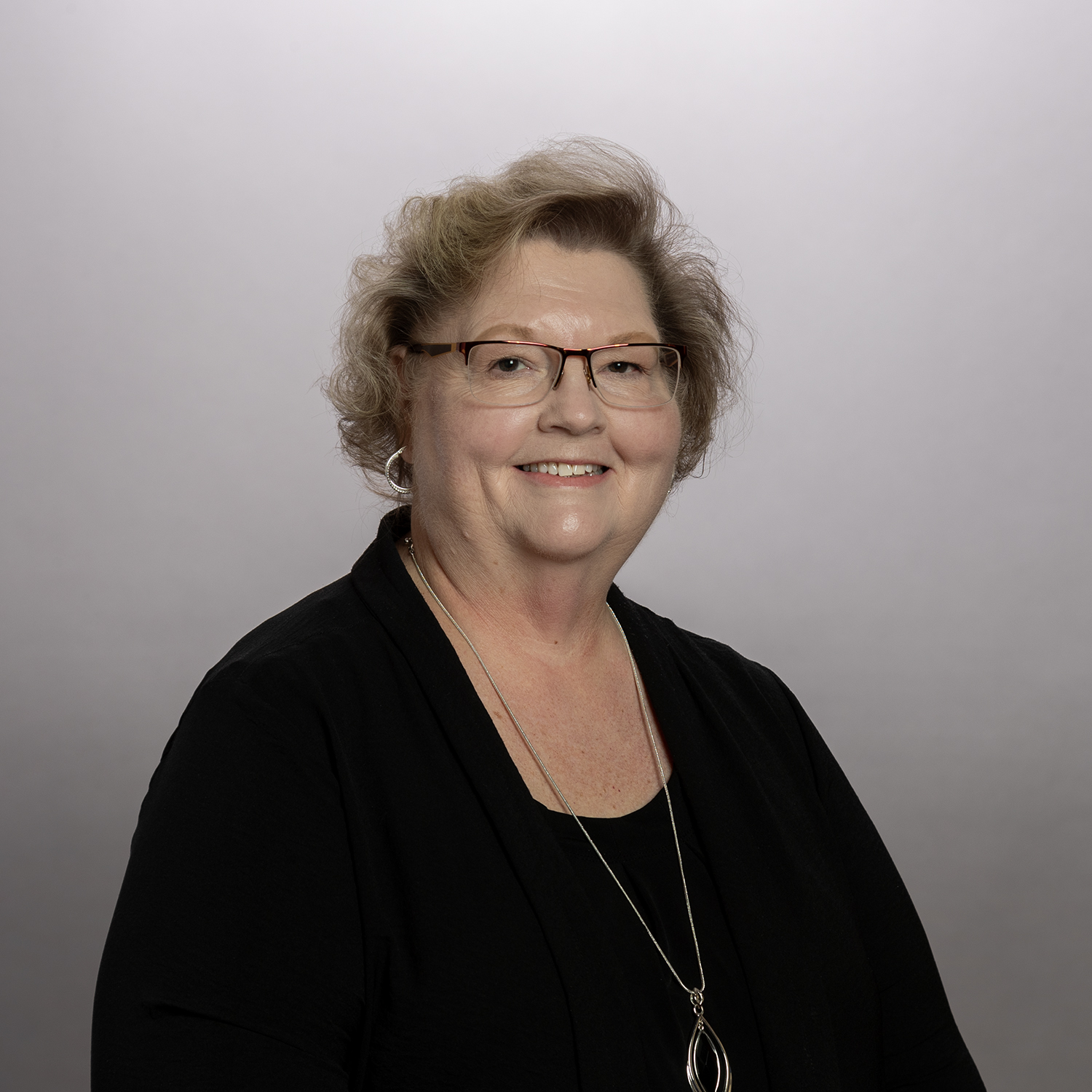 Donna Jones Headshot