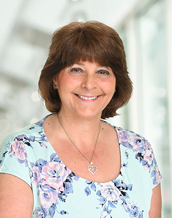 Holly James Headshot
