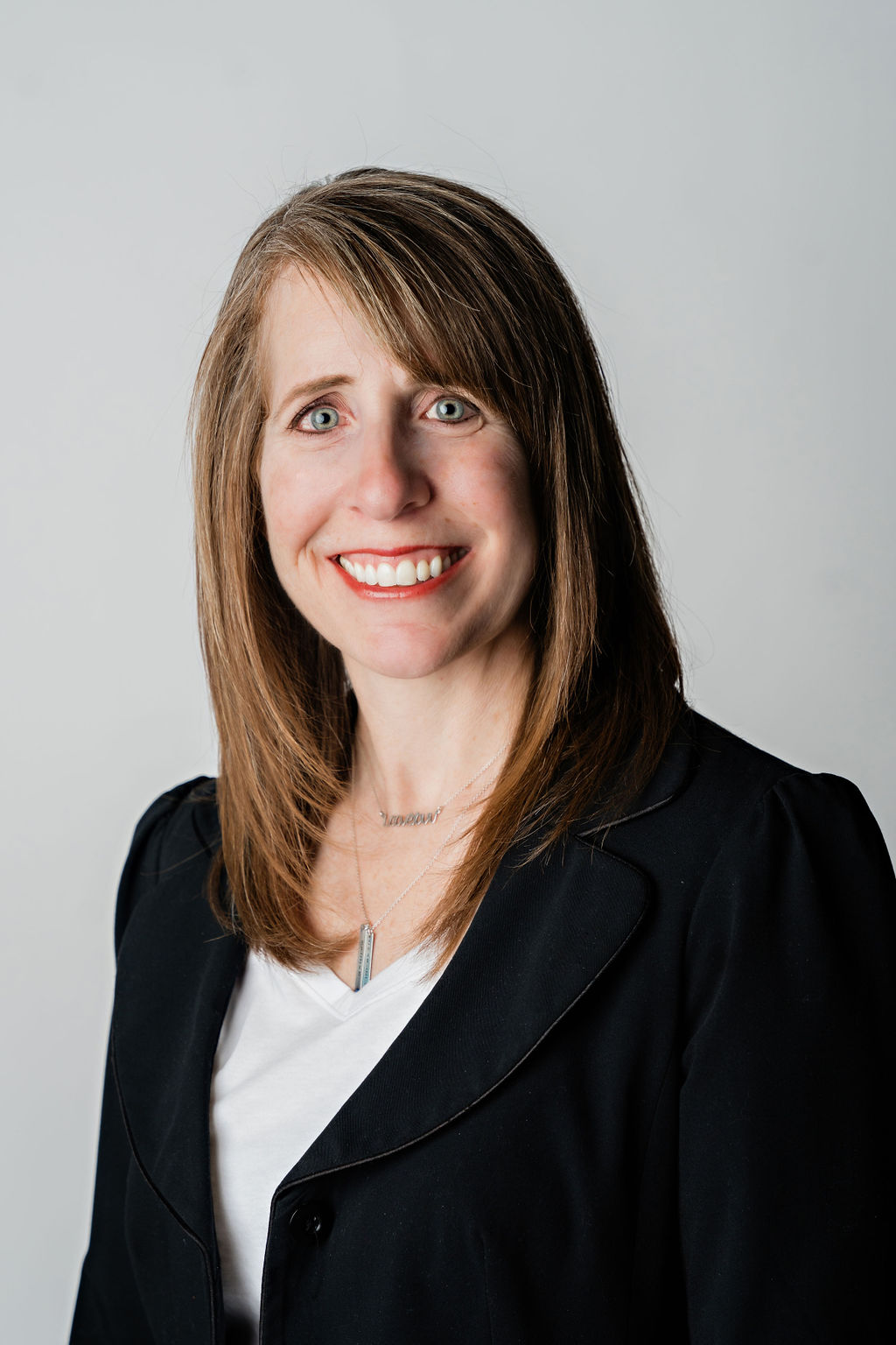 Lisa Hutzol